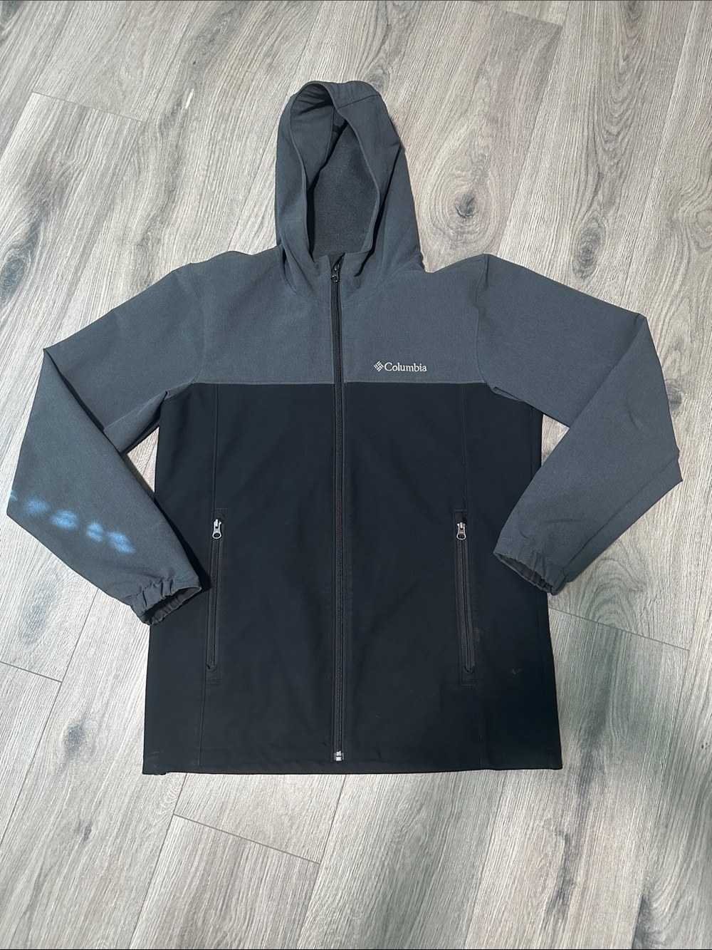 Columbia Men's Black and Charcoal Hooded Windbreaker Jacket